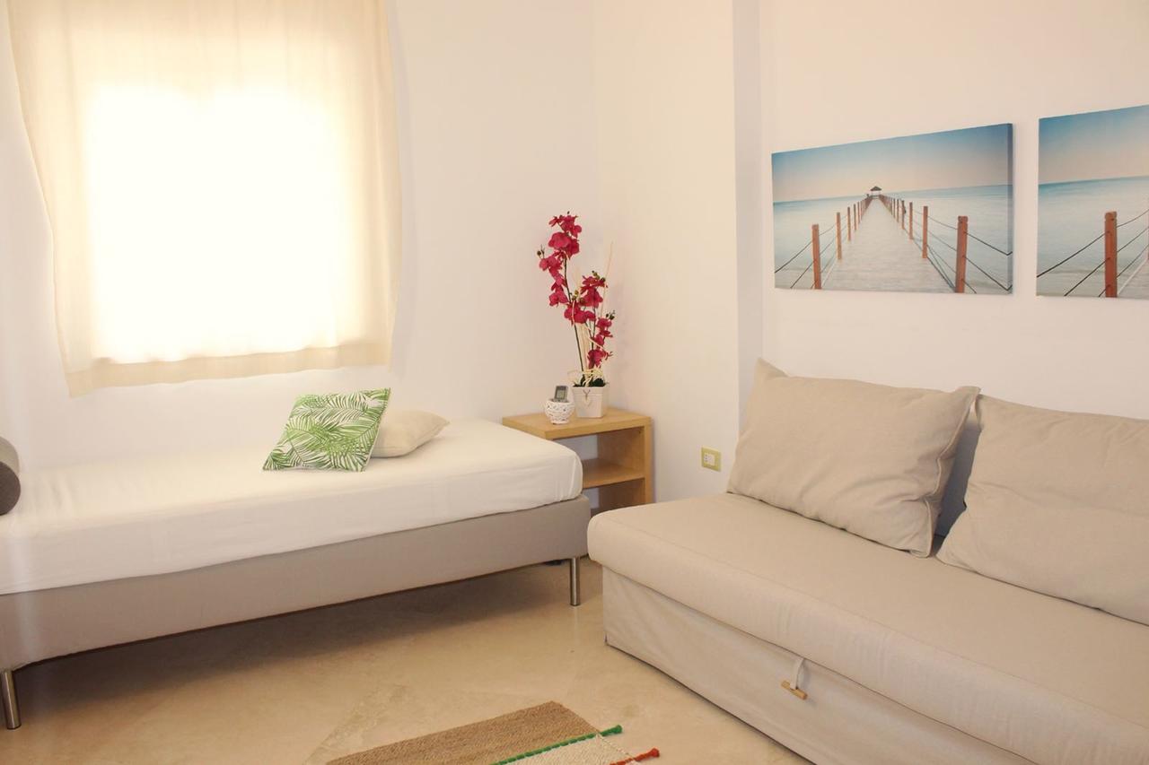 Exclusive Marina Apartment 卡斯泰拉马莱 外观 照片