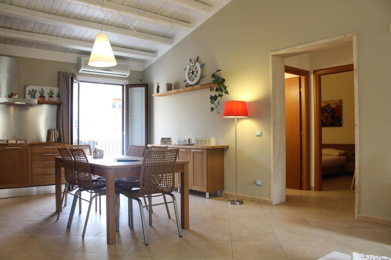 Exclusive Marina Apartment 卡斯泰拉马莱 外观 照片